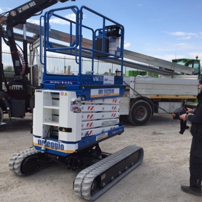 CRAWLER SCISSOR LIFT ALMAC BIBI 850BL 51