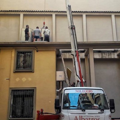 MINI TRUCK CRANE BGLIFT T250 35